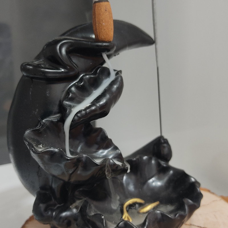 قالب سیلیکونی جاعودی آبشاری و ساده طرح ماه و حوض ماهی 